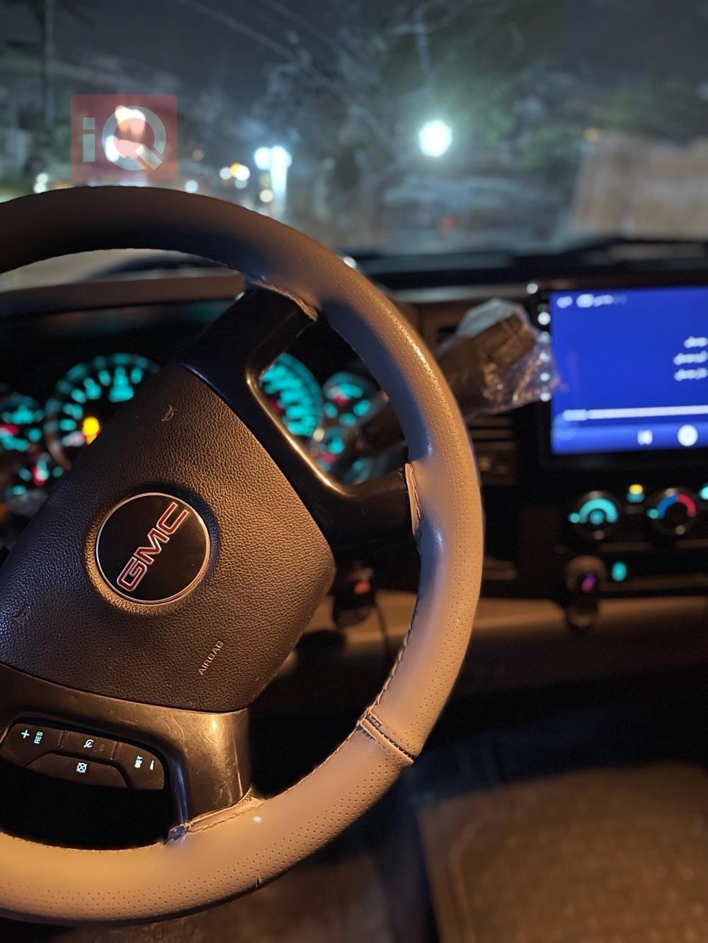 GMC Sierra